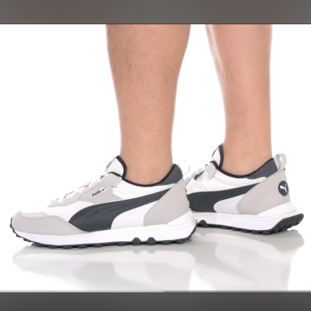 Puma Rider FV Retro Rewind sneakers in a white and grey colorway